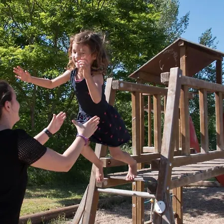Village Toue Du Domaine Des Demoiselles Chassenard