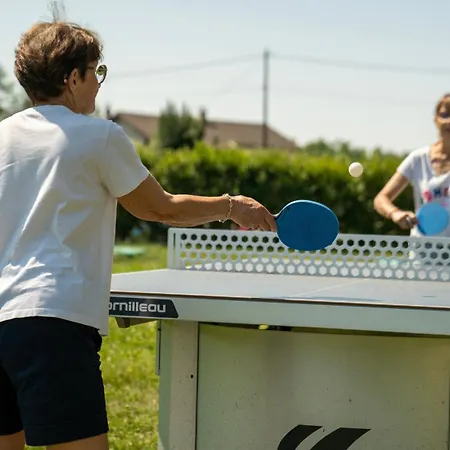 Village Toue Du Domaine Des Demoiselles * Chassenard