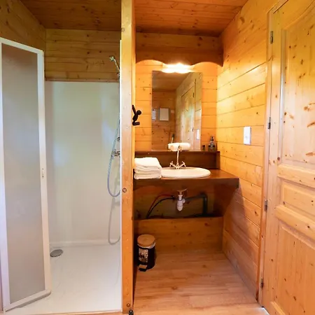 Village Toue Du Domaine Des Demoiselles Tekne Chassenard