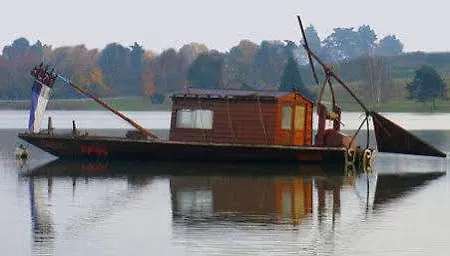 Village Toue Du Domaine Des Demoiselles