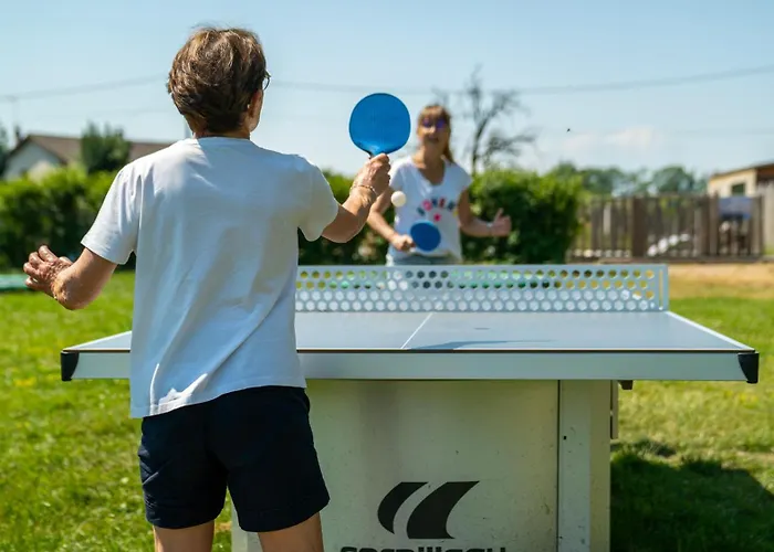 Village Toue Du Domaine Des Demoiselles *