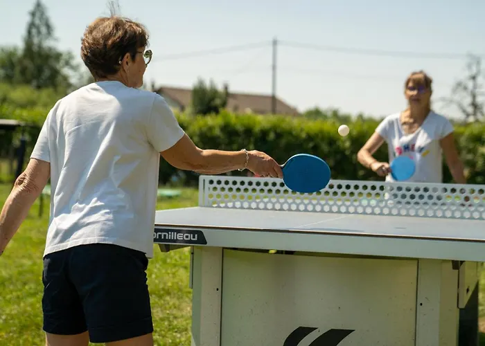 Village Toue Du Domaine Des Demoiselles * Chassenard